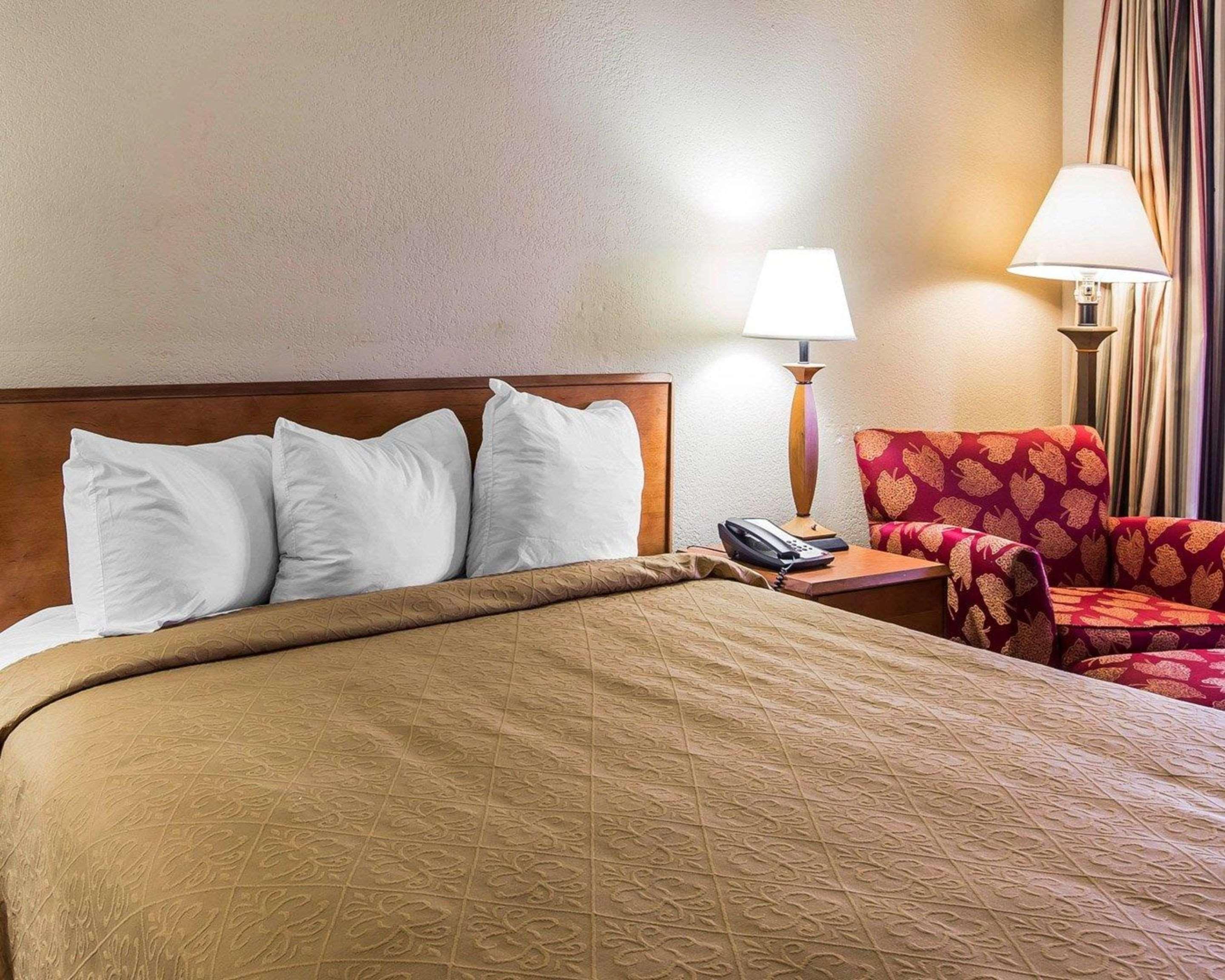 Quality Inn At The Mall - Валдоста Екстериор снимка
